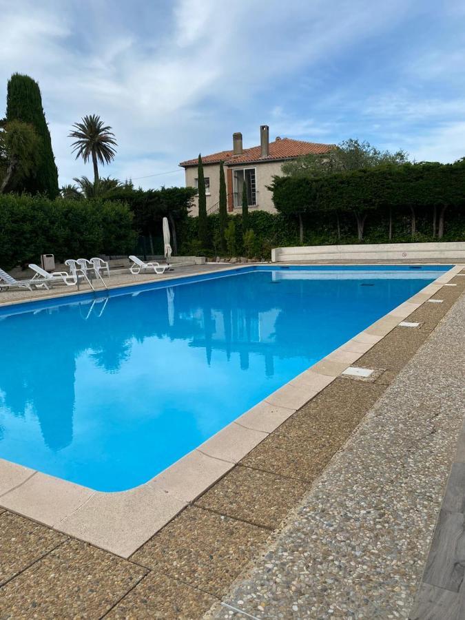 Le Patio Apartment Saint-Tropez Exterior photo